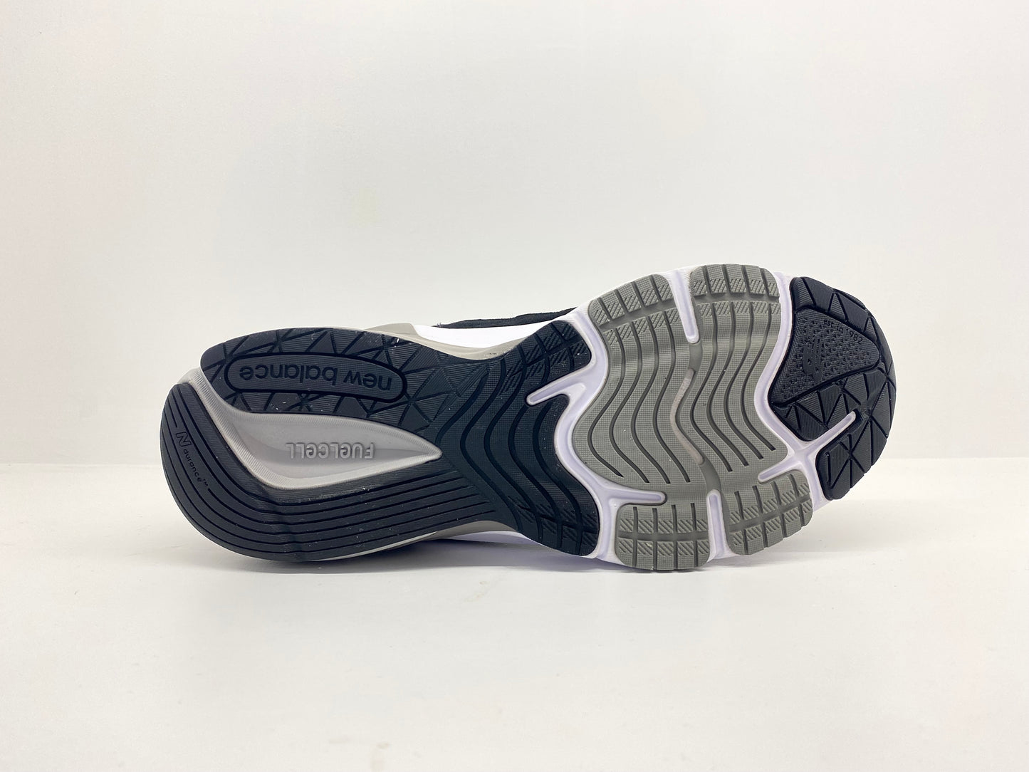 New Balance 990 V6 Uomo