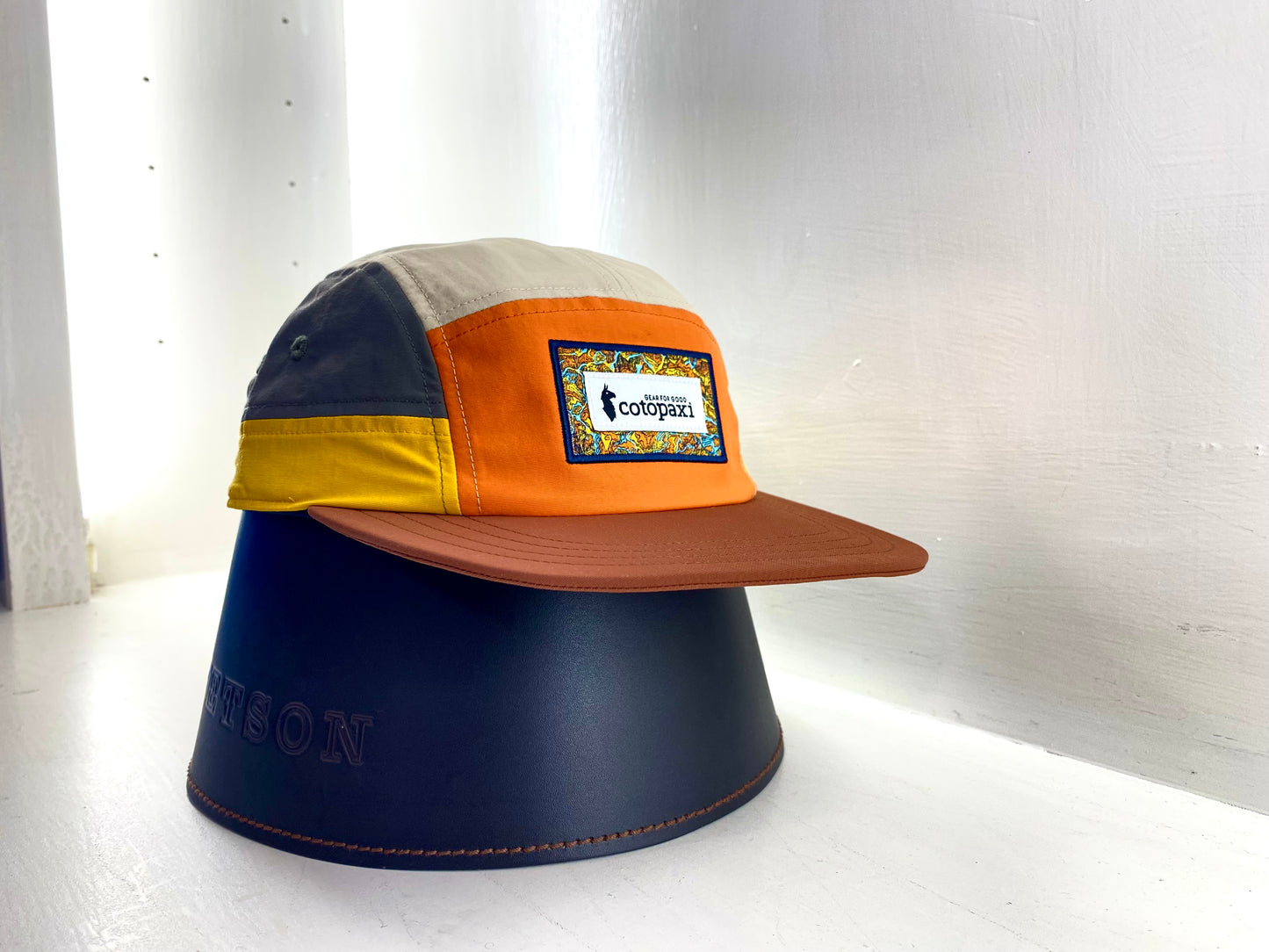 Cappello marsupio