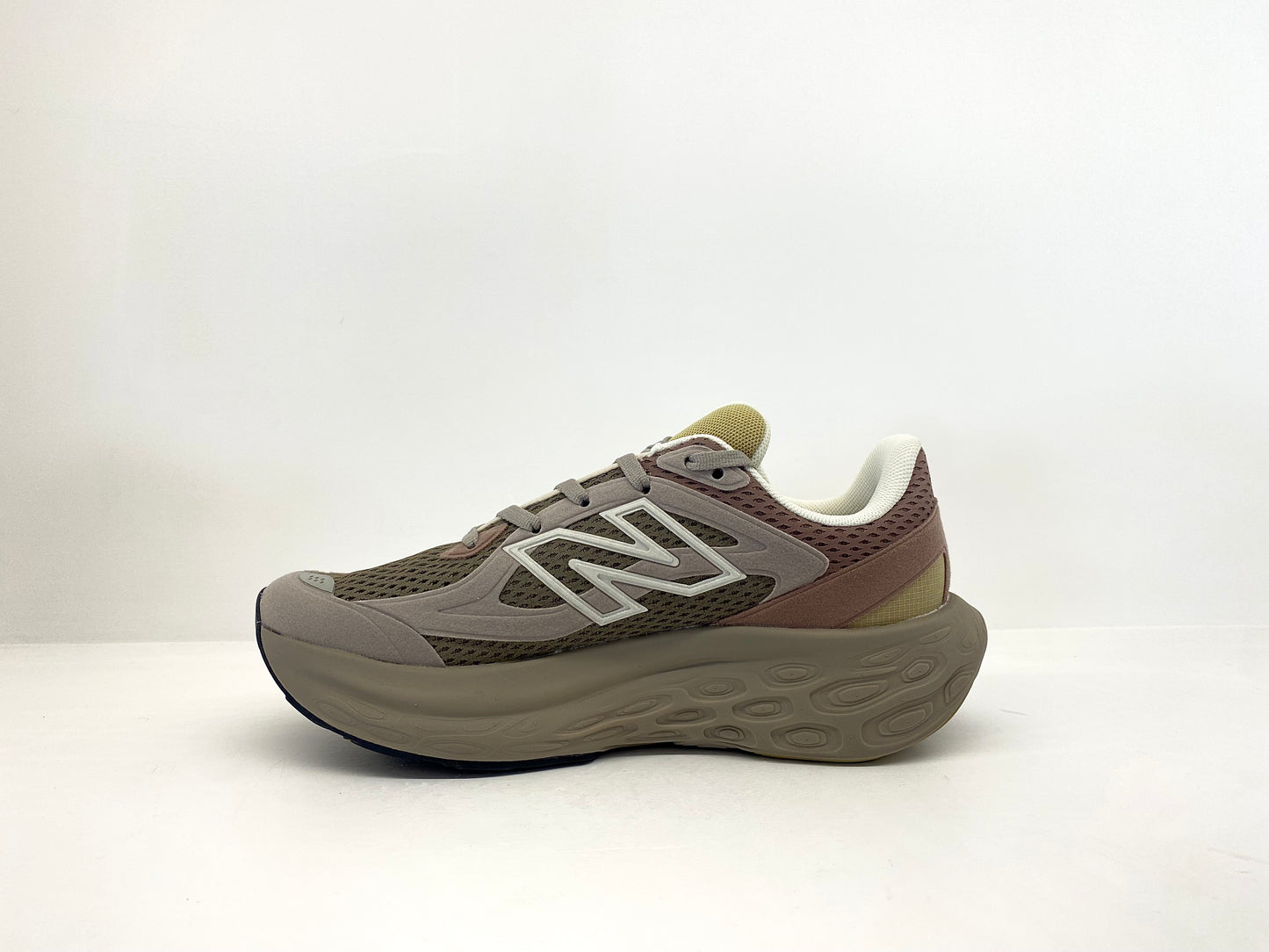 Scarpa New Balance UTRN Freshfoam