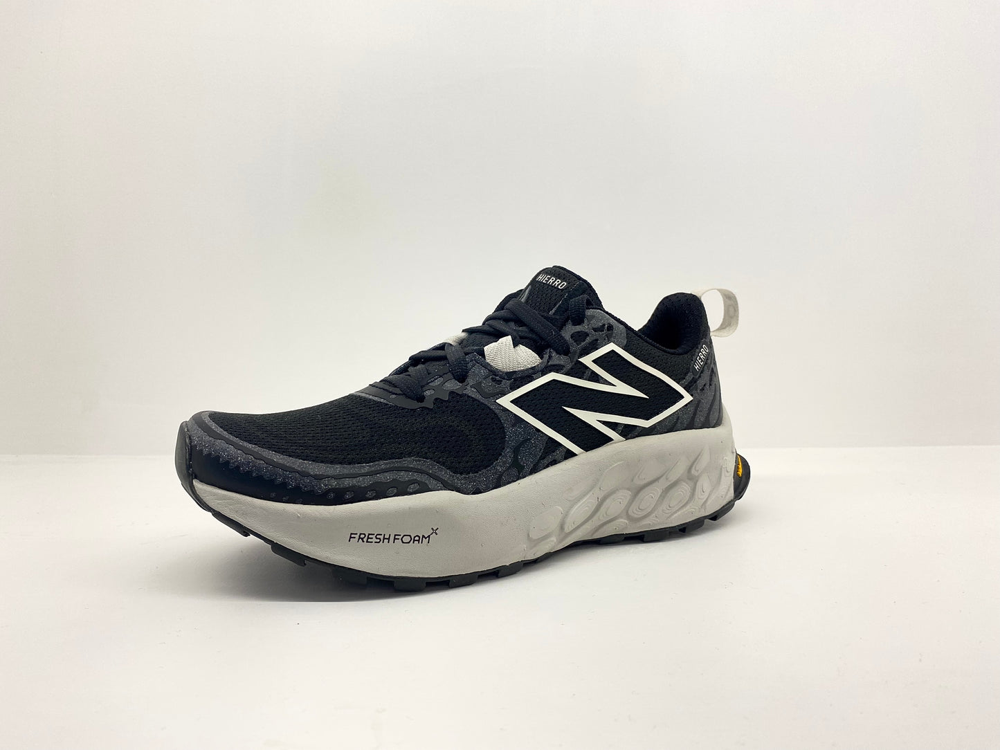 Scarpa New Balance Hierro