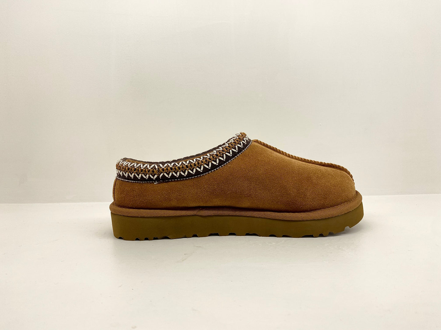 UGG Tasman